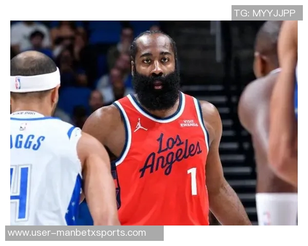 哈登带伤出战引争议卢指导强调尊重球员的比赛意愿