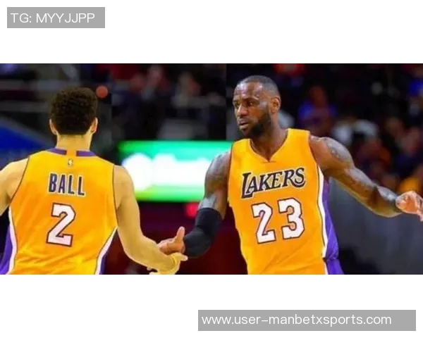 哈登谈与保罗分手感受：社媒消息让我震惊困惑如同全世界一样